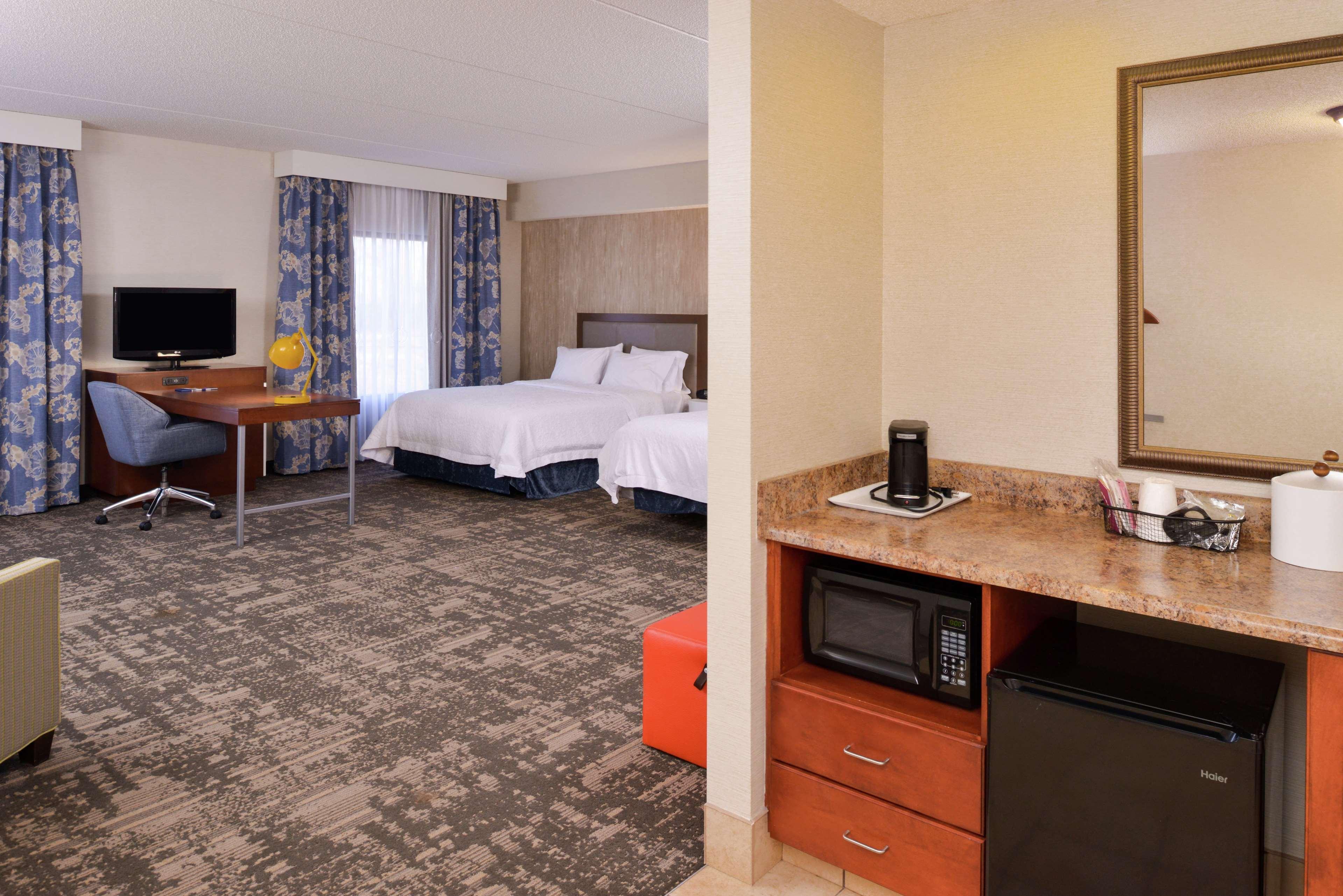 Hampton Inn & Suites Wilmington Exterior foto